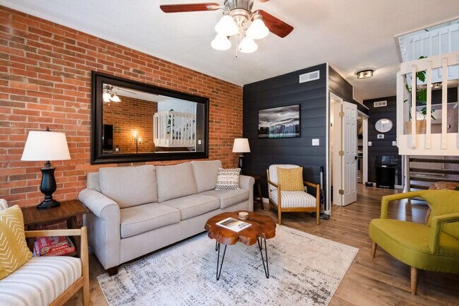 Photo - 2806 Suncrest Rd Unidad SI ID1023106P