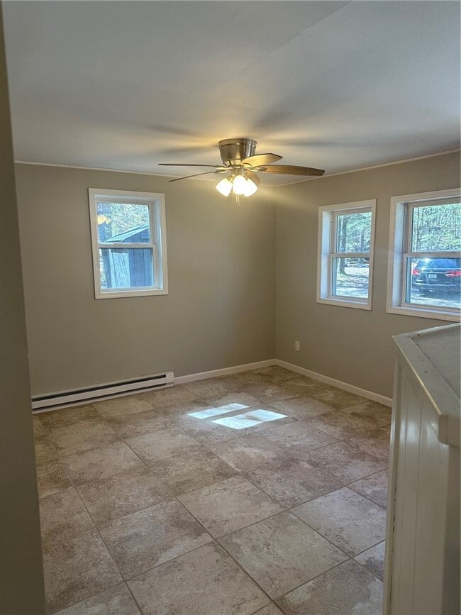 Photo - 49 Lowerre Ln