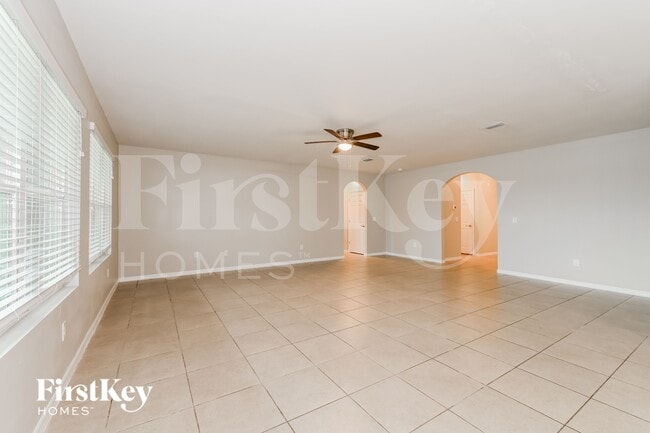 Photo - 614 SW 25th Ln
