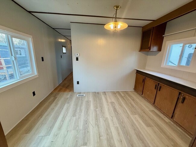 Photo - 2 bedroom with New Paint