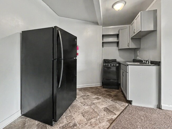 Photo - 751 NY-42 Unit 4