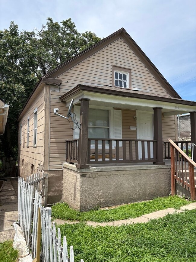 Photo - 2 Bedroom 2 Bath Available Now