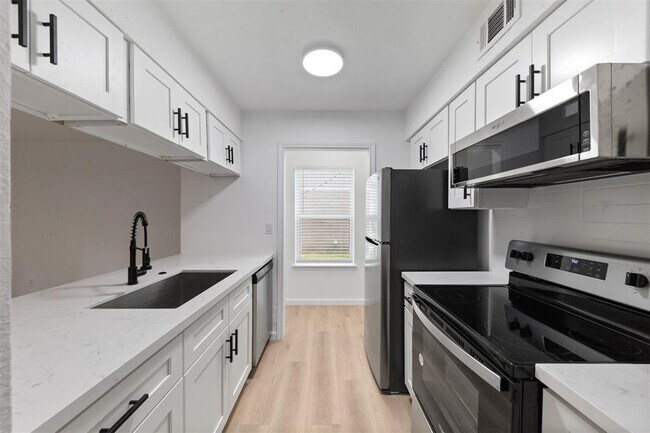 815 Lyle W Ave Unit C