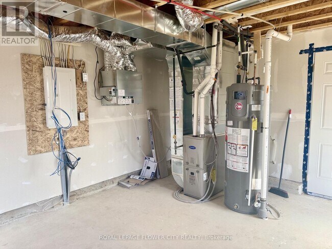 Photo - 313 Conklin Rd