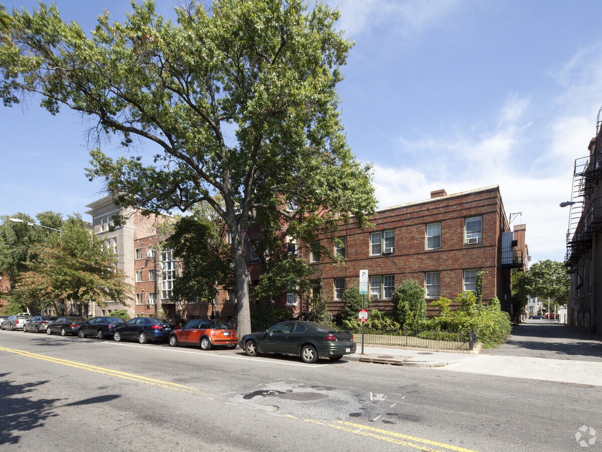 Photo - 1829 13th St NW