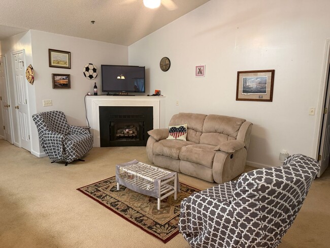 Photo - 1605 Willoughby Pk Ct