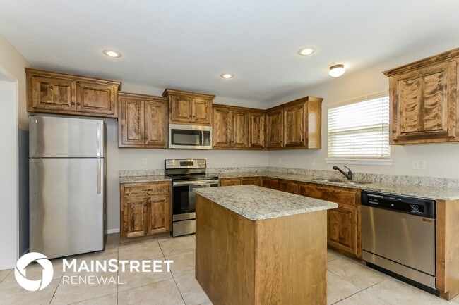 Photo - 312 Golfview Dr