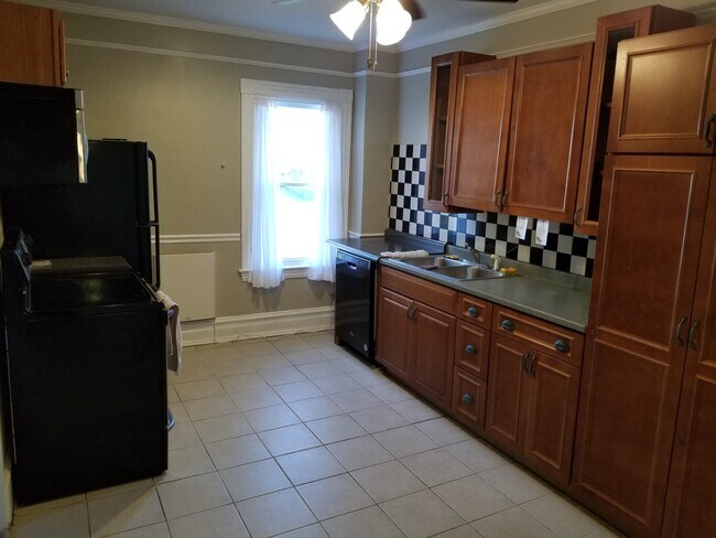 Like-new Dishwasher - 301 S West End Ave Unidad Apt 2