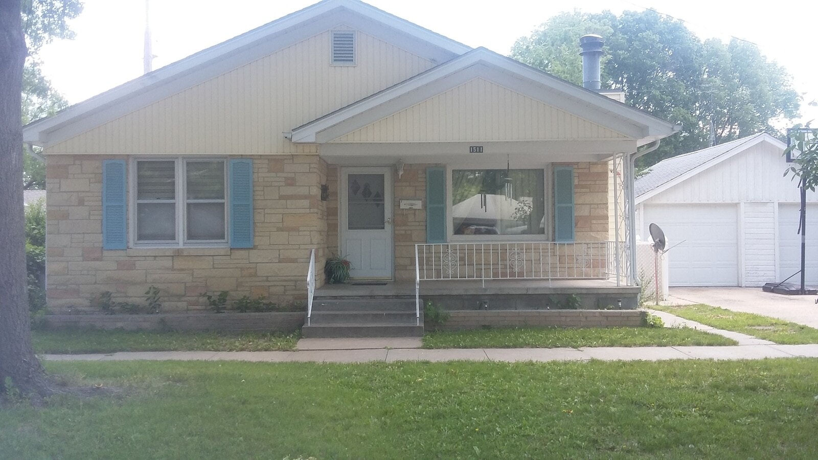 2 Bedroom with garage - 2 Bedroom with garage