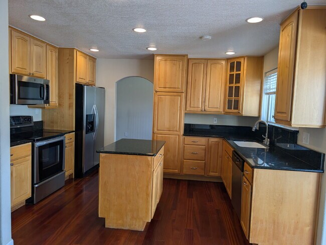 Photo - 1175 E Dry Creek Pl