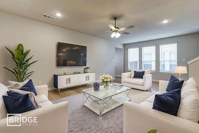 Building Photo - AMITY PLAN