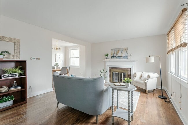 Photo - 205 Lattimore Rd