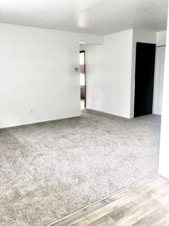 Photo - Oak Tree Village Apartments