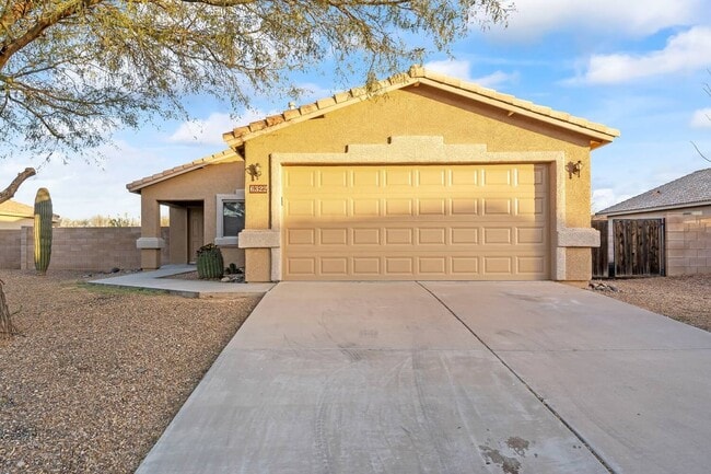 Building Photo - 6322 W Desert Laurel Ln