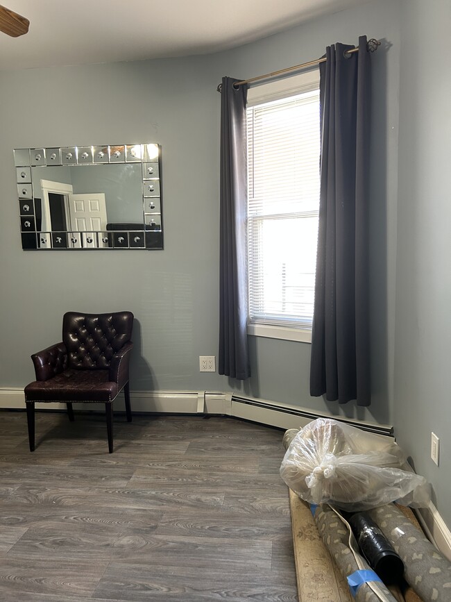 Photo - 134 Dongan St Unit 134 Dongan Street 2nd floor