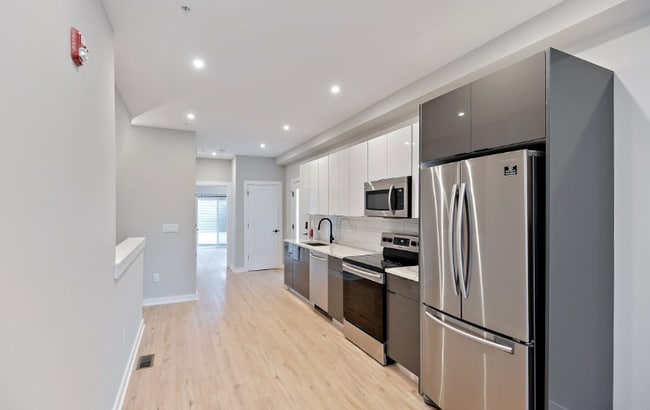 Building Photo - 1717 N 25th St Rental