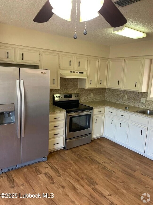 Building Photo - 6812 Hyden Ave Rental
