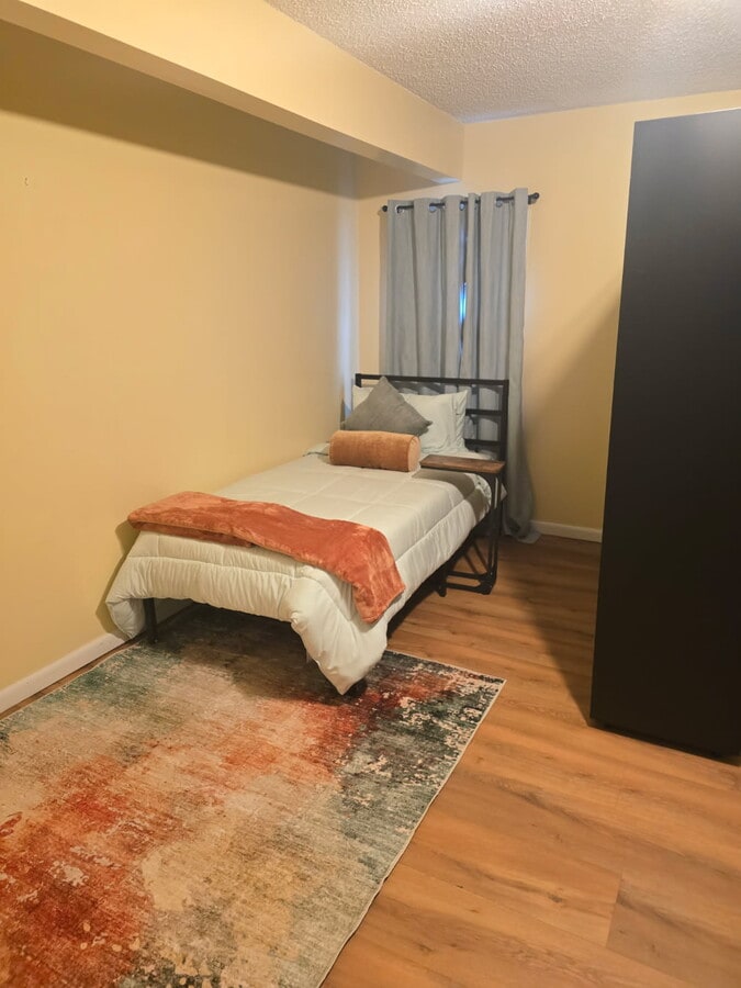 Photo - 20 Mildred Dr