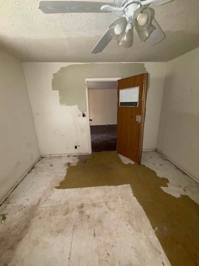 Photo - 3024 Glenwood Ave