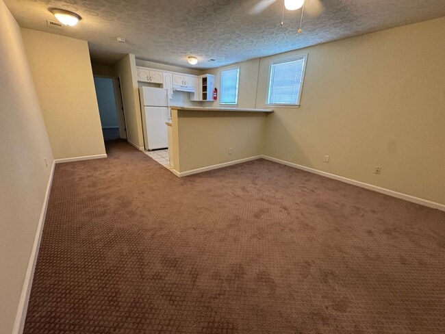 Photo - 5981 Peco Ln Unit 5981-B