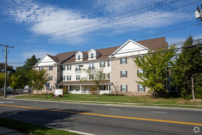 The Goodwin - The Goodwin Apartments