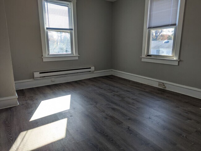 Photo - 20 W 2nd Ave Unit Apartment 6