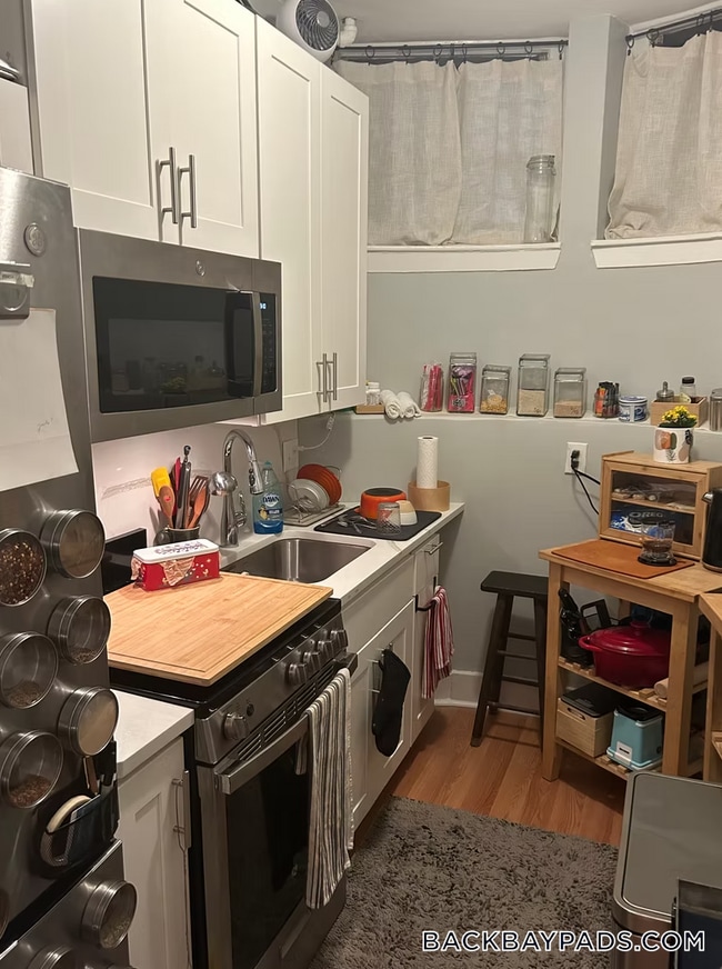 Photo - 583 Beacon St Unit B