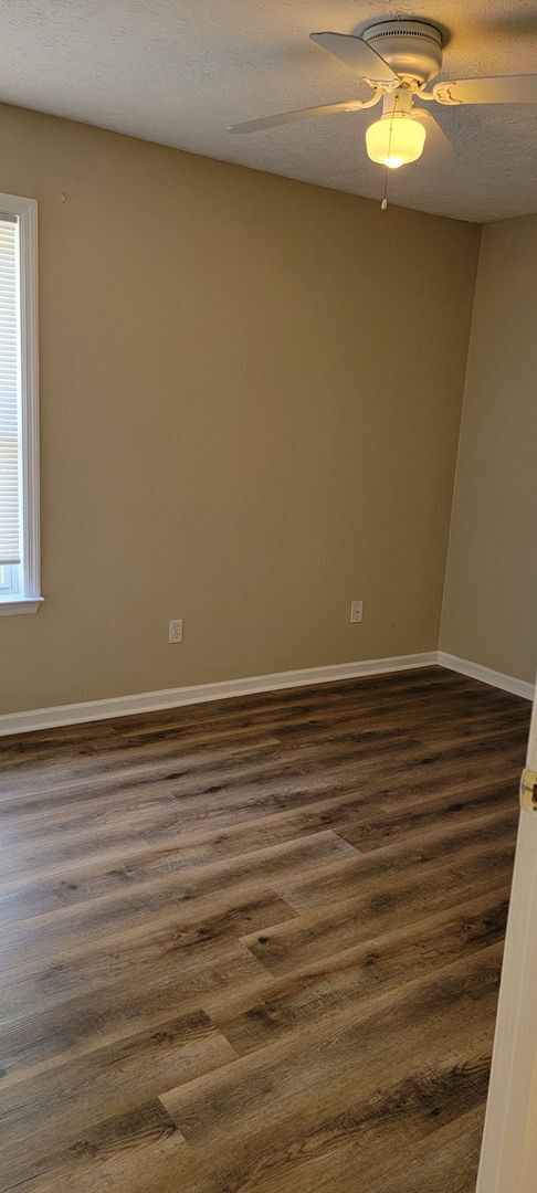 Photo - 2409-2413 Allison Ave Unidad 2409 Allison Ave