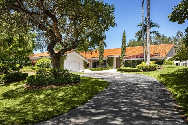 Photo - 7230 Vistalmar St