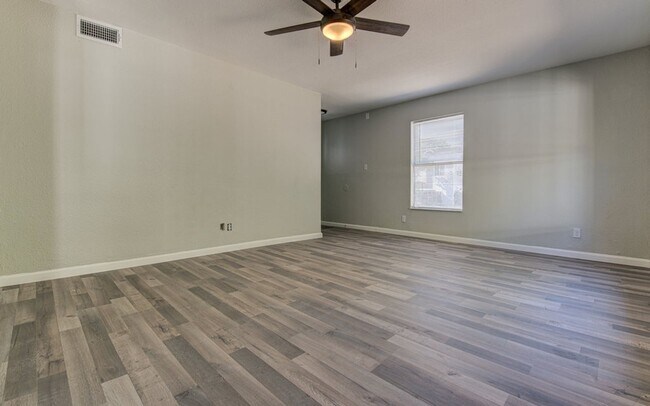 Photo - 3301 Dalton St Apartamento Unidad - A