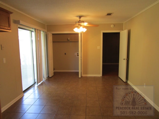 Photo - 3022 Hines Dr