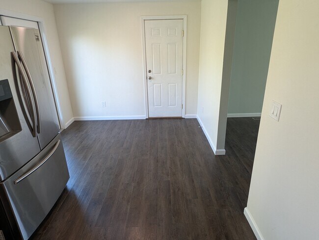 Área de comedor - 3844 Blue Grouse Dr Unidad Blue Grouse House