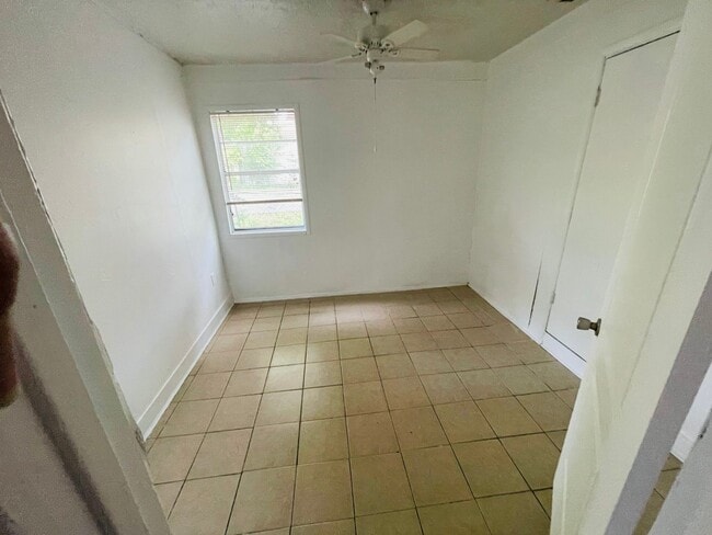 1504 Duncan Ave