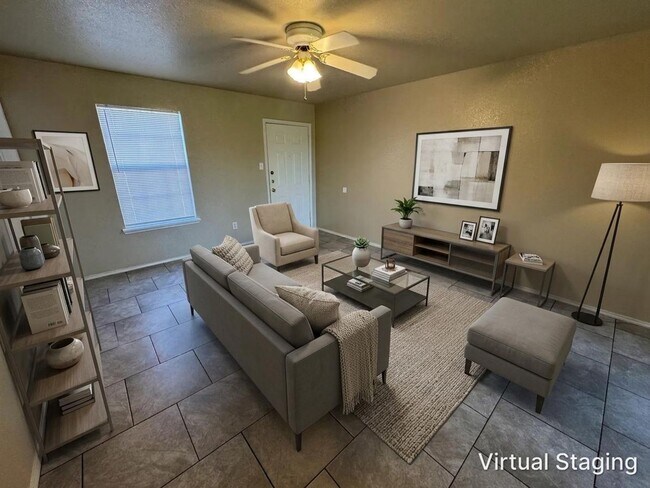 Photo - 5702 Greengate Dr Unit B