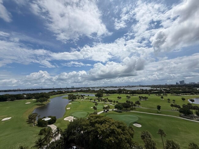 Building Photo - 2000 Presidential Way Unit 1204