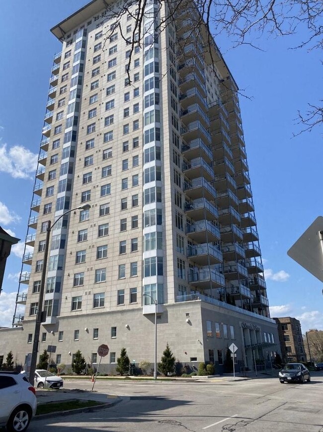 Photo - 1313 N Franklin Pl Unit 1205