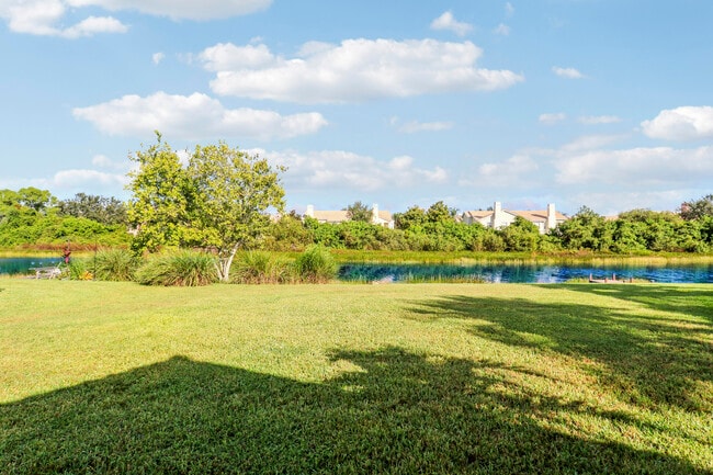 Photo - 726 SW Aruba Bay