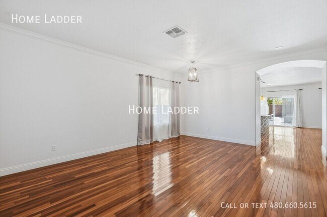 Photo - 44507 Redrock Rd