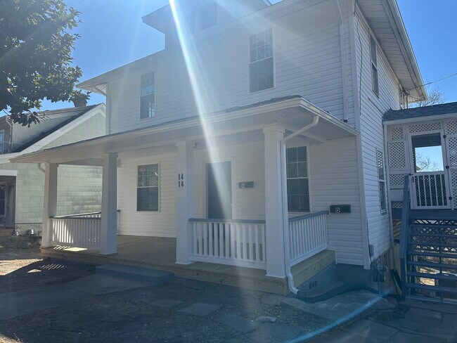 Photo - HANOVER DUPLEX Unit B