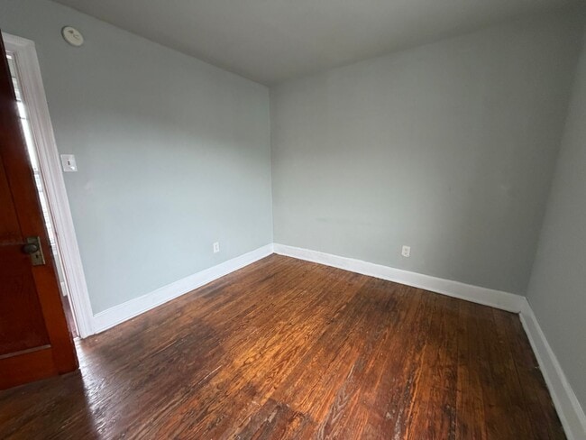 Photo - 308 E King St Unit D