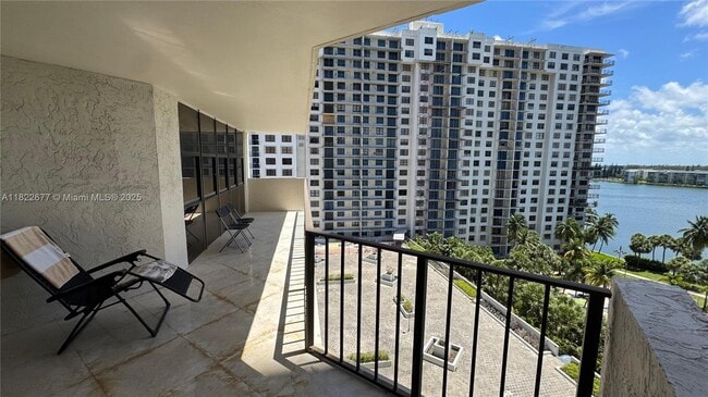 Photo - 18181 NE 31st Ct Unit 1009