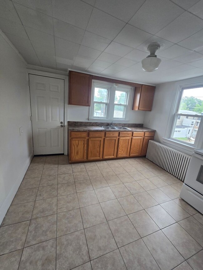 Photo - 935 S Queen St Unit 3
