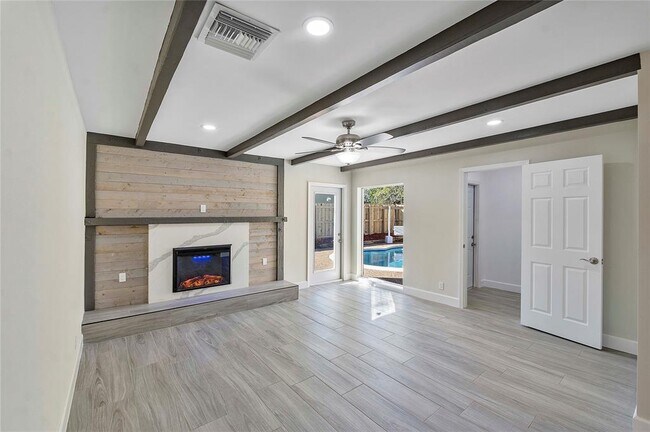 4300 NW 3rd Ct