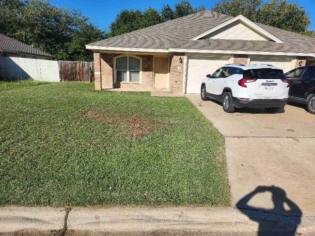 Photo - 221 Dale Earnhardt Dr Unit A