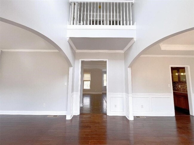 Photo - 2542 Hillgrove Dr