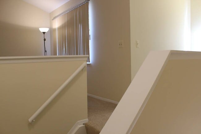 Photo - 1629 Emerson Cir Unit 95