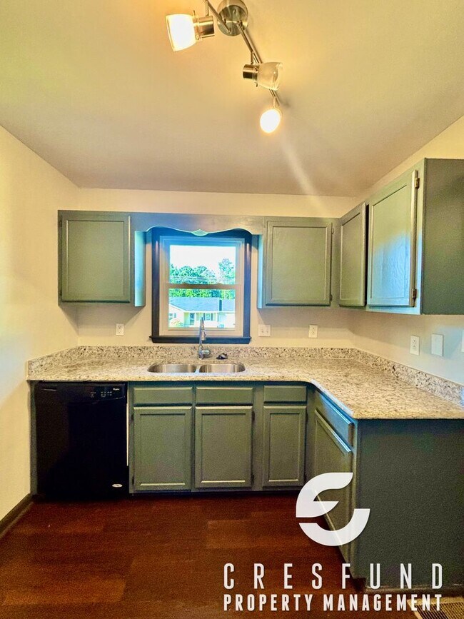 Photo - Charming 3 BR for Rent in Jack Britt School District
