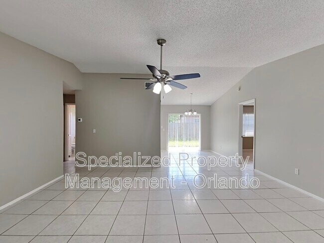 11309 Darlington Dr