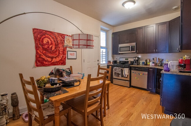 3025 W Diversey-2 - 3025 W Diversey-2 Apartamento Unidad 2