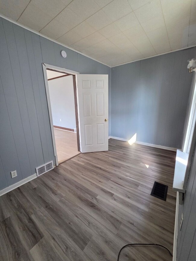 Photo - 612 E 14th St Unit 612 E 14th St #1